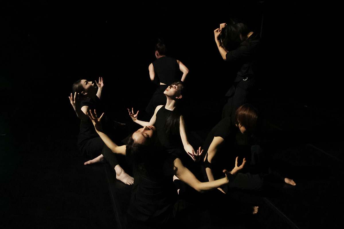 1200px_245A0940_crop.jpg