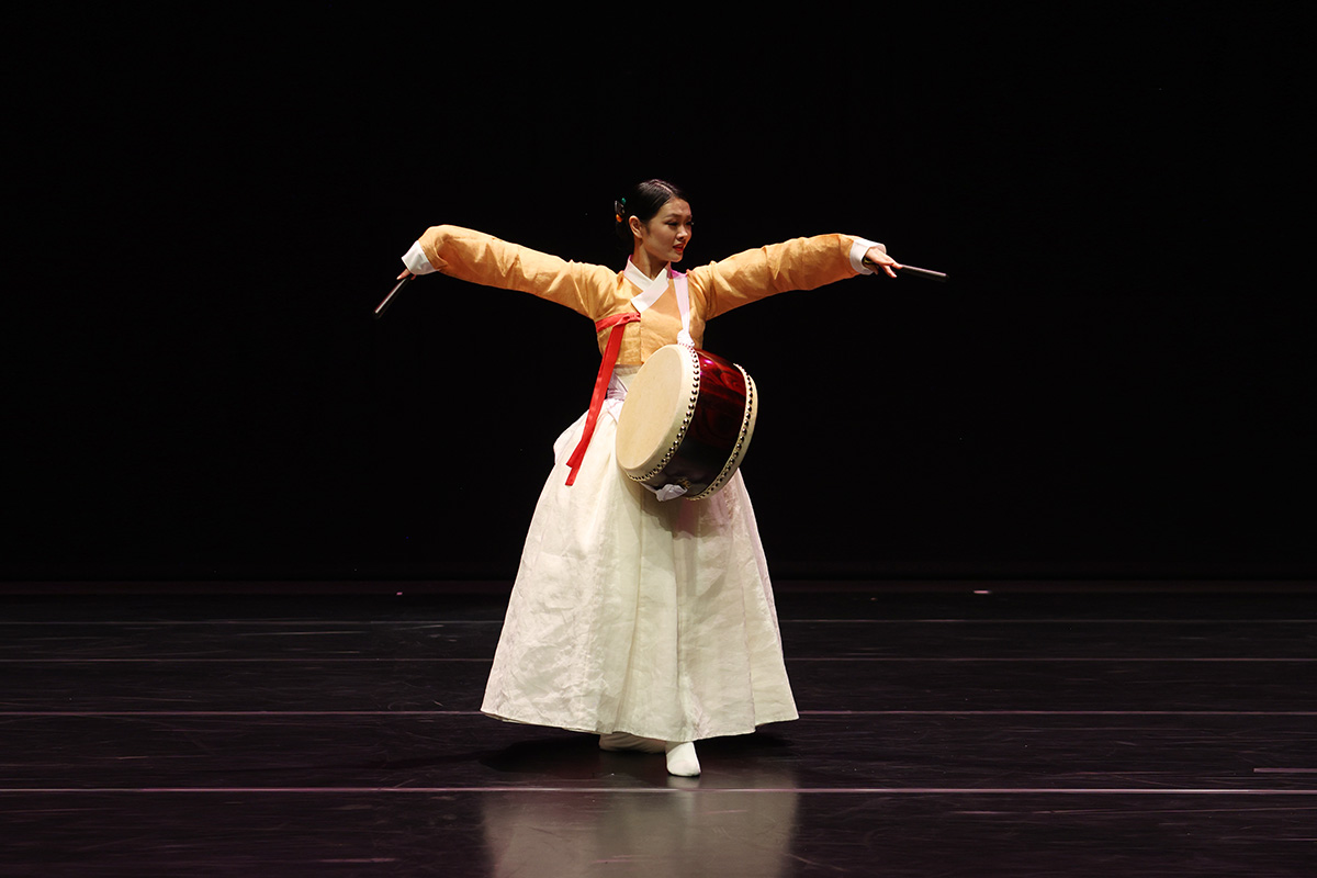 1200px_246A7011_crop.jpg
